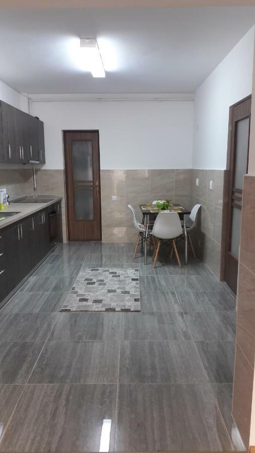 Travel Homzzz Apartments Târgu-Mureş المظهر الخارجي الصورة